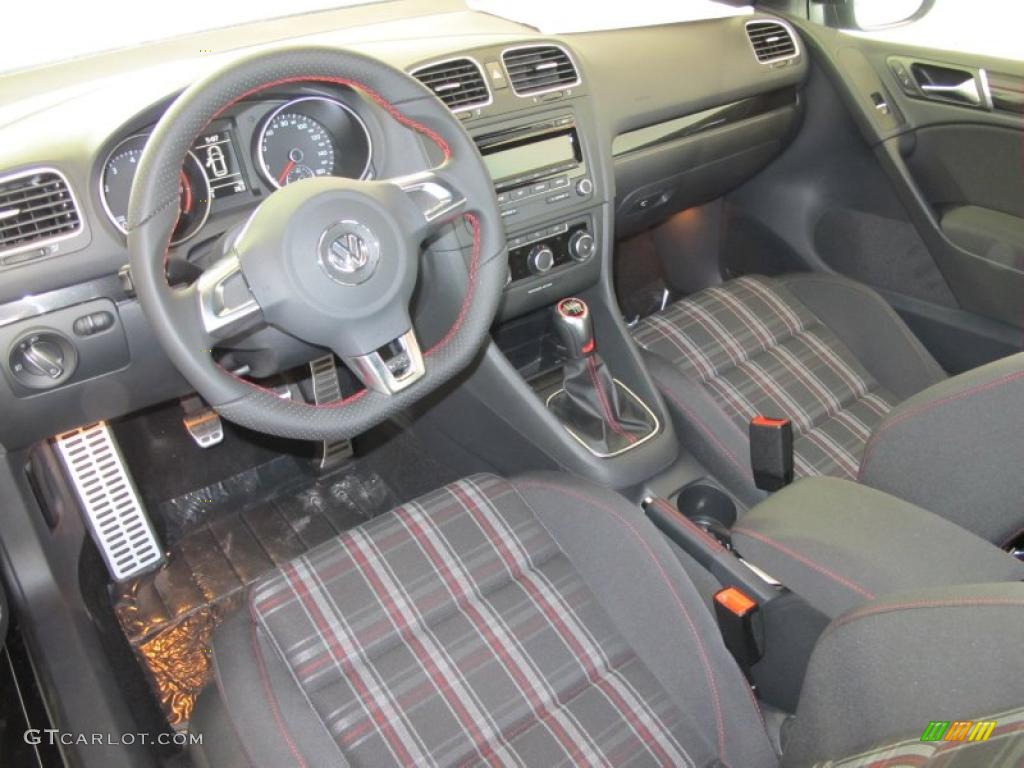 Interlagos Plaid Cloth Interior 2011 Volkswagen GTI 2 Door Photo #47712615