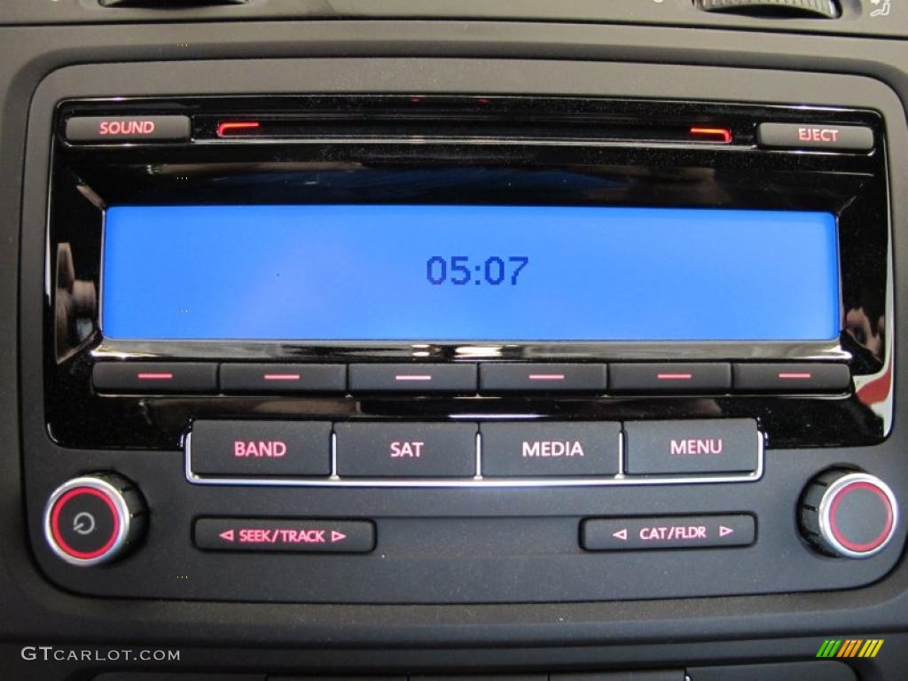 2011 Volkswagen GTI 2 Door Controls Photo #47712657