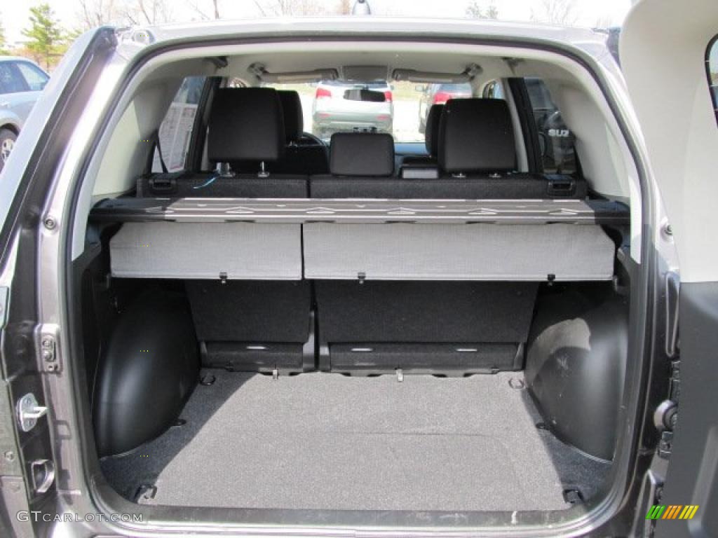 2011 Suzuki Grand Vitara Premium 4x4 Trunk Photo #47713248