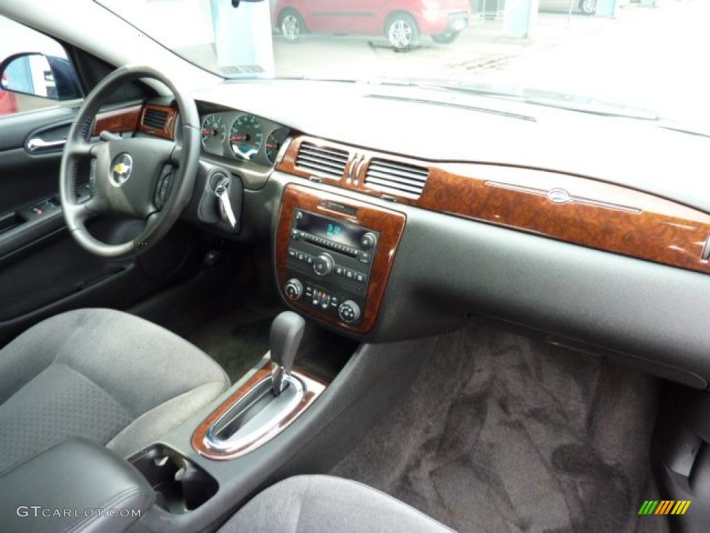 2011 Impala LT - Imperial Blue Metallic / Ebony photo #20