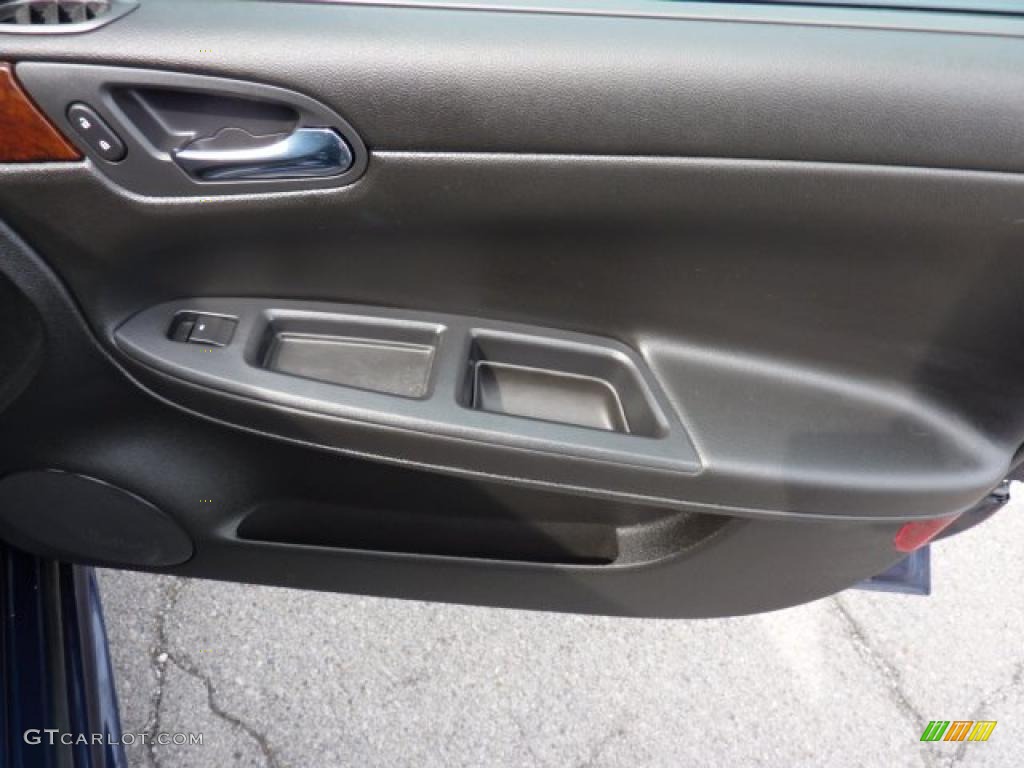 2011 Impala LT - Imperial Blue Metallic / Ebony photo #21