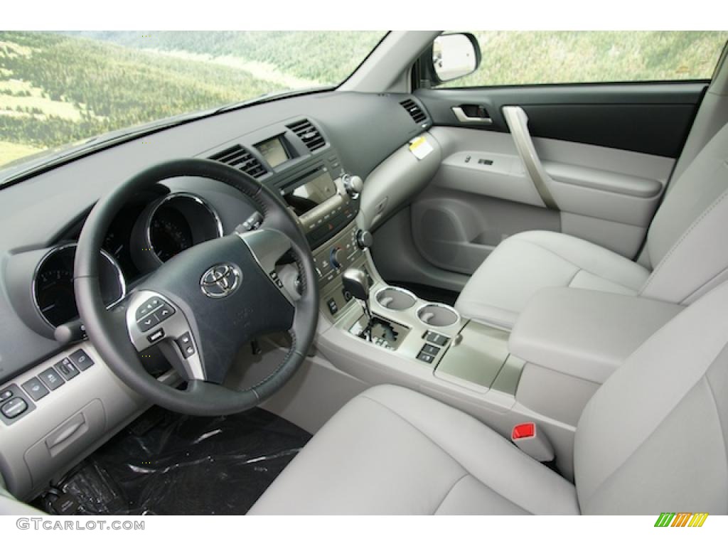 2011 Highlander SE 4WD - Magnetic Gray Metallic / Ash photo #4