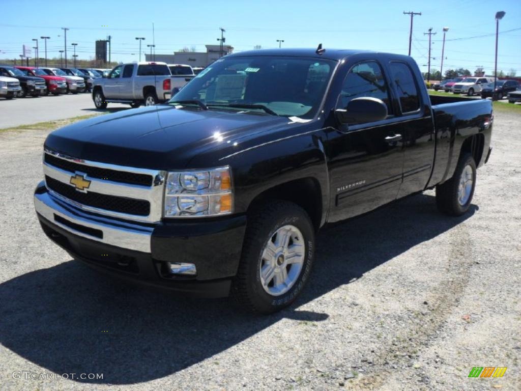 2011 Silverado 1500 LT Extended Cab 4x4 - Black / Ebony photo #1