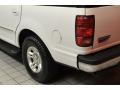 2002 Oxford White Ford Expedition XLT  photo #17