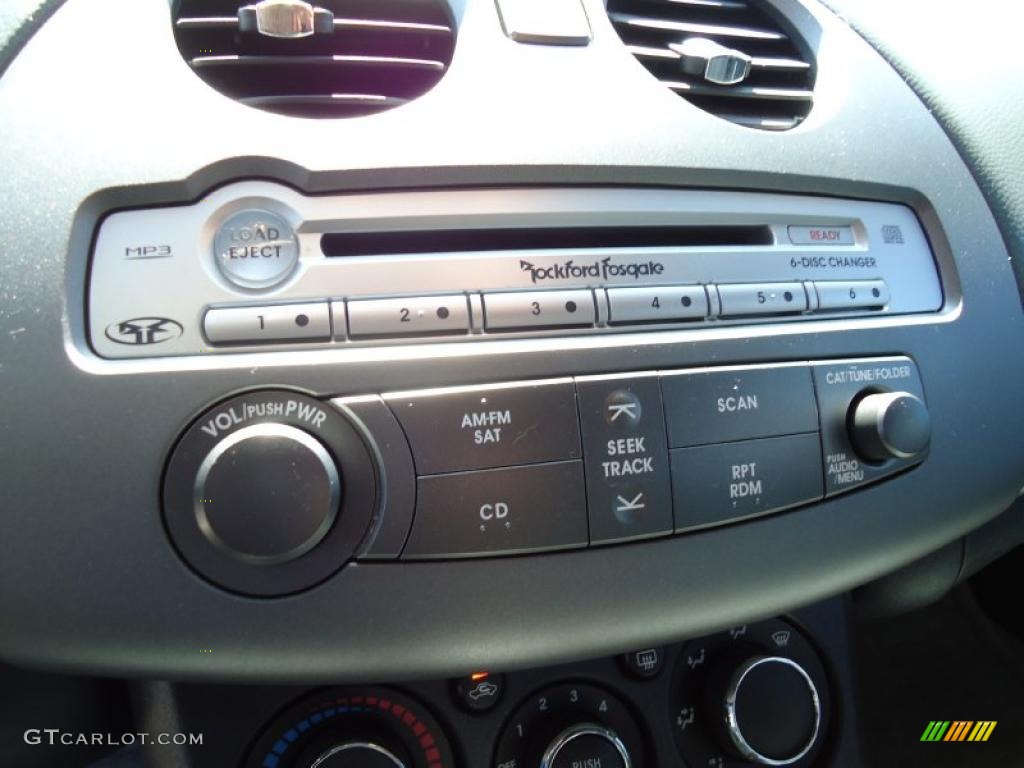 2008 Mitsubishi Eclipse Spyder GS Controls Photo #47721026