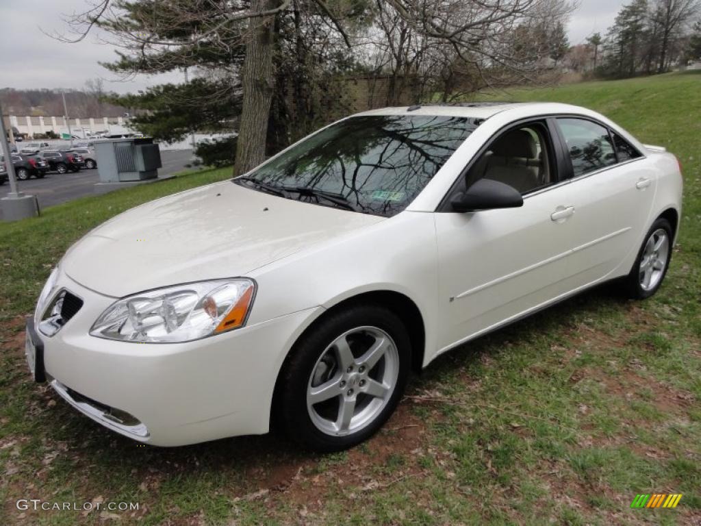 2008 G6 V6 Sedan - White Diamond Tri Coat / Light Taupe photo #2