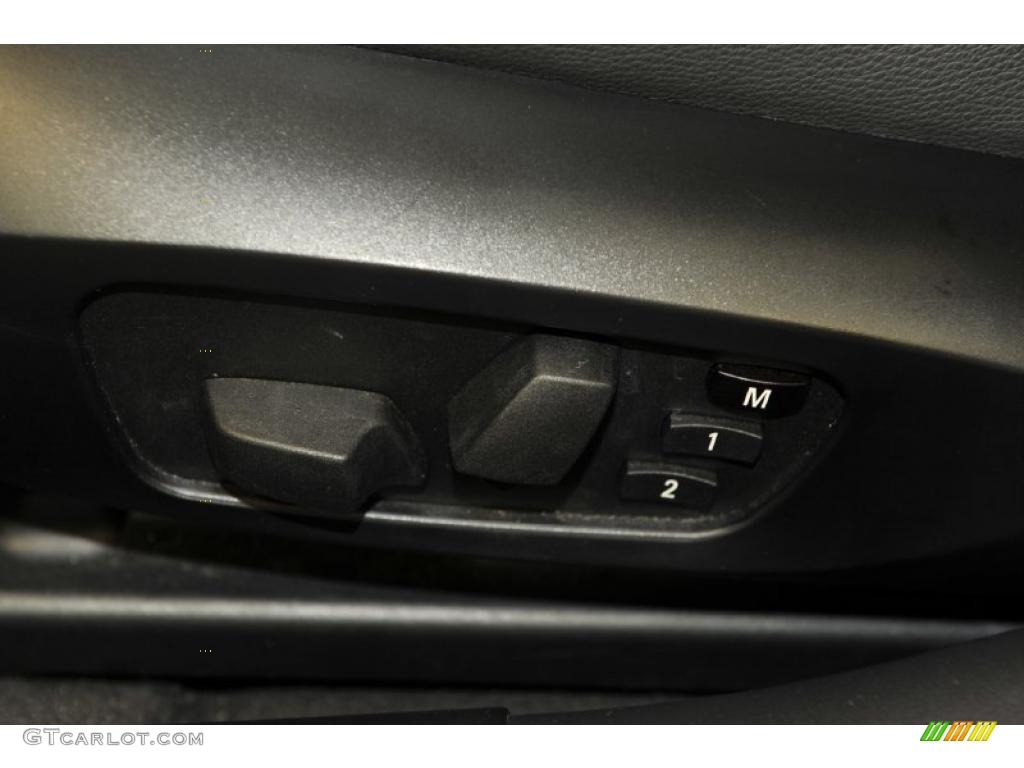 2008 3 Series 328i Sedan - Jet Black / Black photo #35