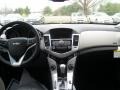 Summit White - Cruze LT Photo No. 4
