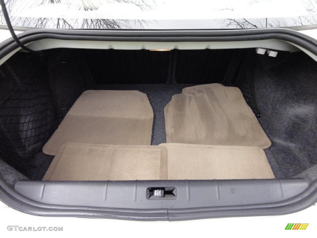 2008 G6 V6 Sedan - White Diamond Tri Coat / Light Taupe photo #24