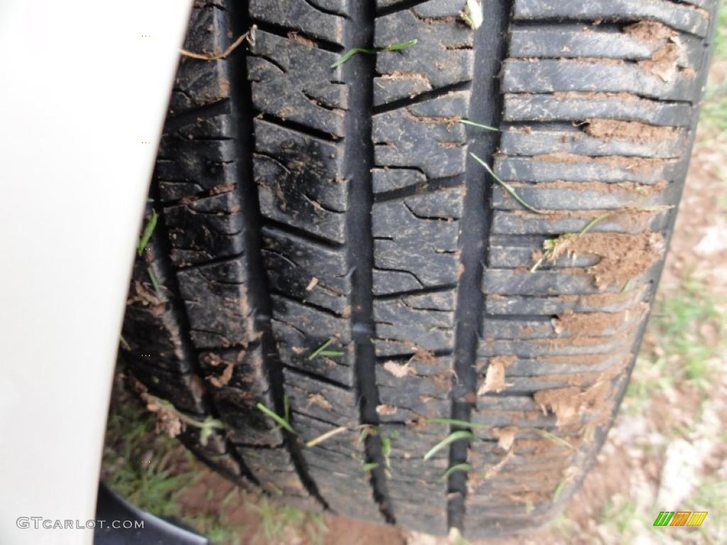 2008 G6 V6 Sedan - White Diamond Tri Coat / Light Taupe photo #32