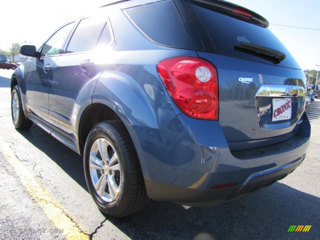 2011 Equinox LT - Twilight Blue Metallic / Light Titanium/Jet Black photo #3