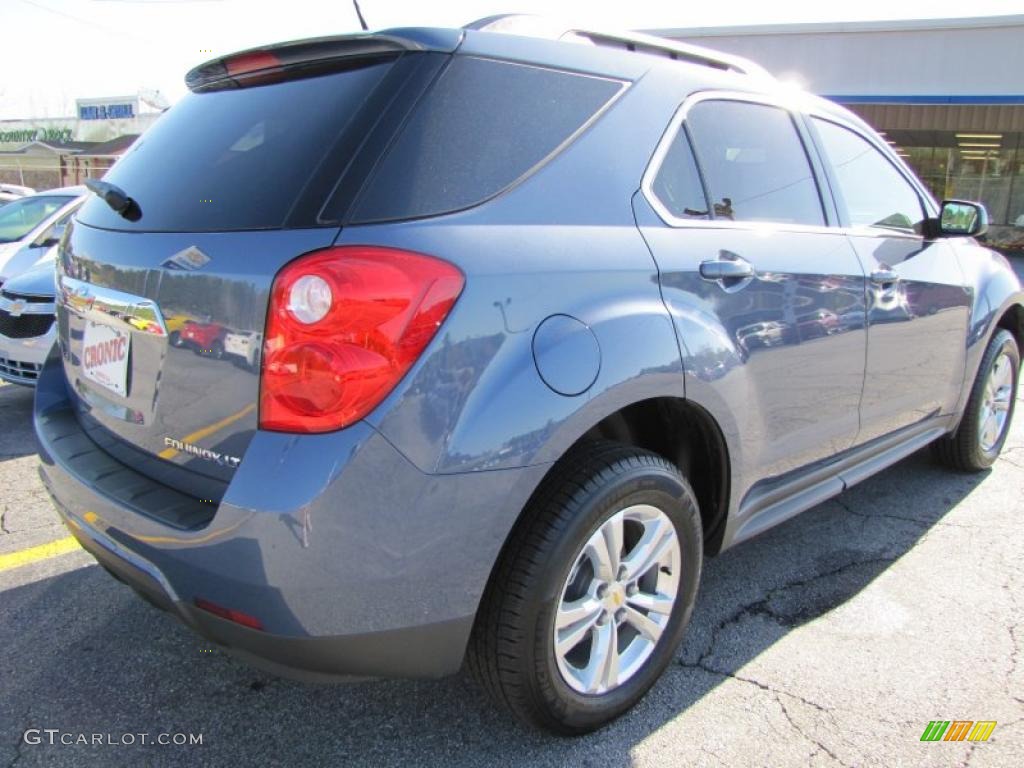 2011 Equinox LT - Twilight Blue Metallic / Light Titanium/Jet Black photo #5