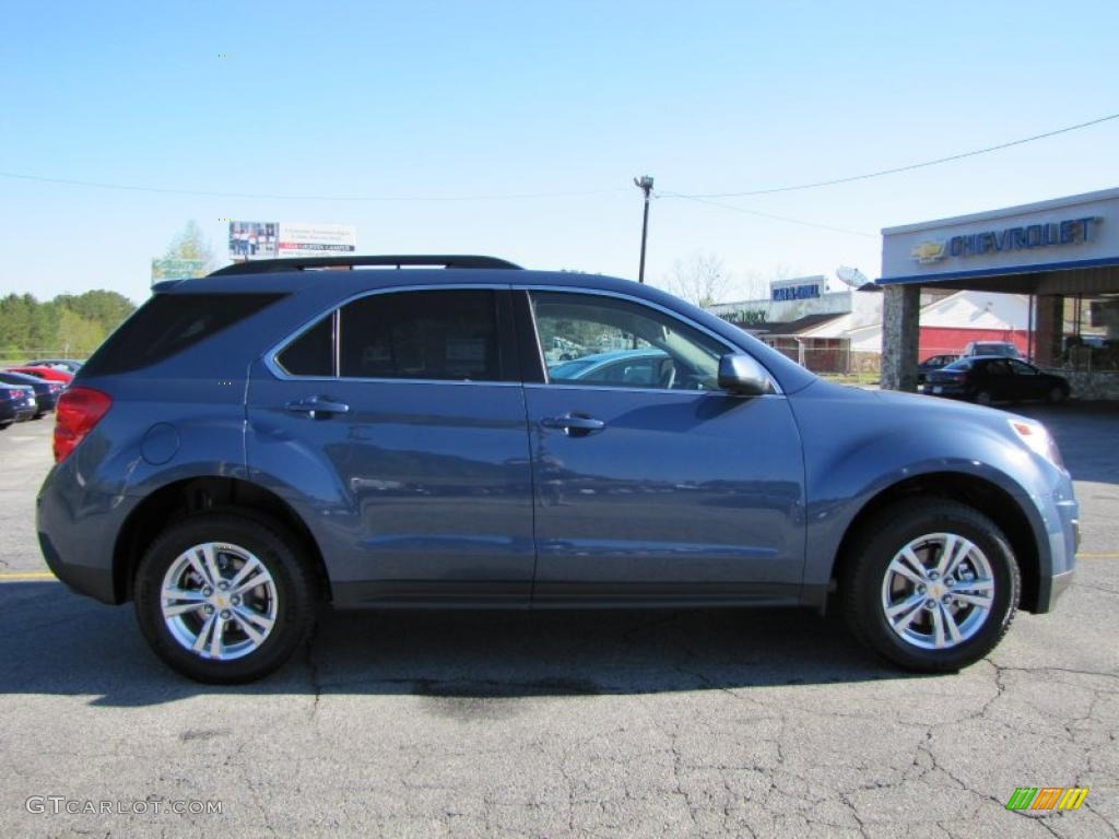 2011 Equinox LT - Twilight Blue Metallic / Light Titanium/Jet Black photo #6