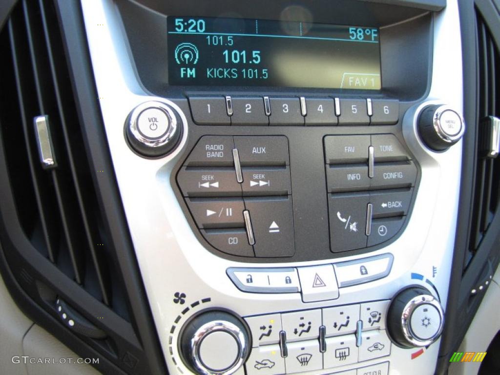 2011 Equinox LT - Twilight Blue Metallic / Light Titanium/Jet Black photo #15