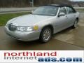 2002 Silver Frost Metallic Lincoln Town Car Signature  photo #4