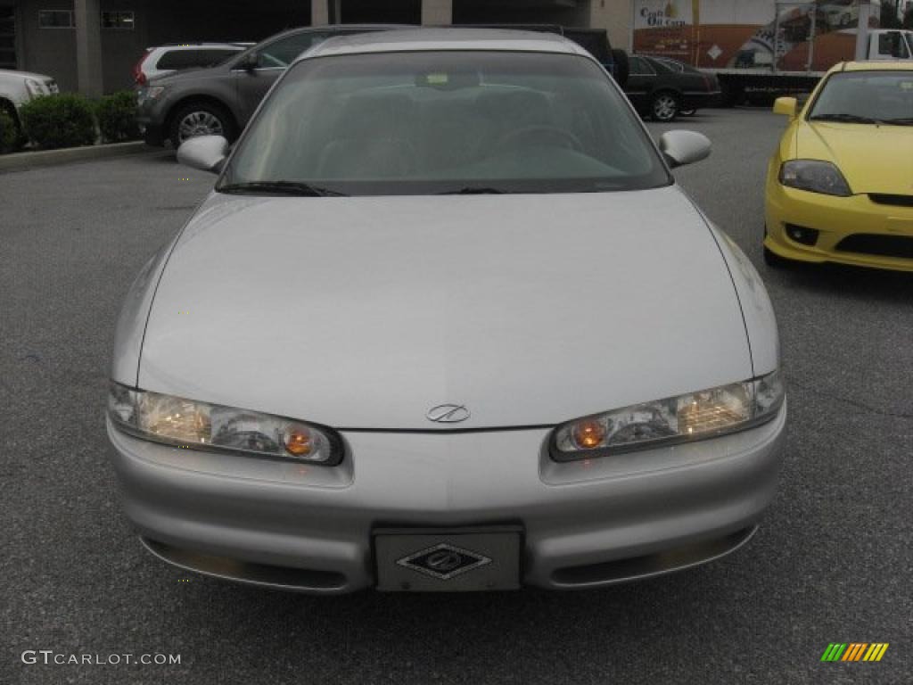 2000 Intrigue GLS - Silver Mist Metallic / Dark Gray photo #3