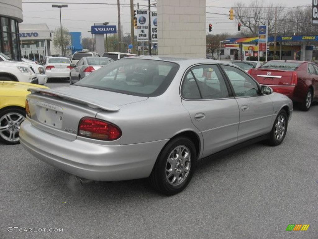 2000 Intrigue GLS - Silver Mist Metallic / Dark Gray photo #6