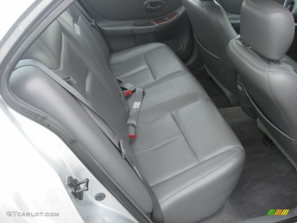 2000 Intrigue GLS - Silver Mist Metallic / Dark Gray photo #20