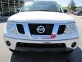 2011 Avalanche White Nissan Frontier SV Crew Cab  photo #8