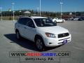 Super White - RAV4 4WD Photo No. 1