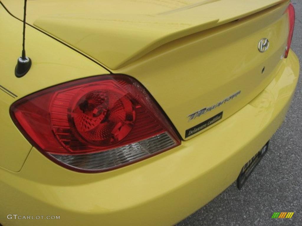 2006 Tiburon GT - Sunburst Yellow / Black photo #33
