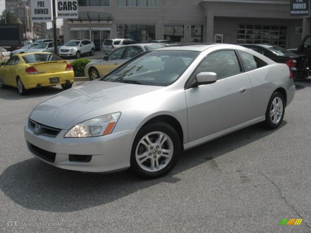 2006 Accord EX Coupe - Alabaster Silver Metallic / Gray photo #2