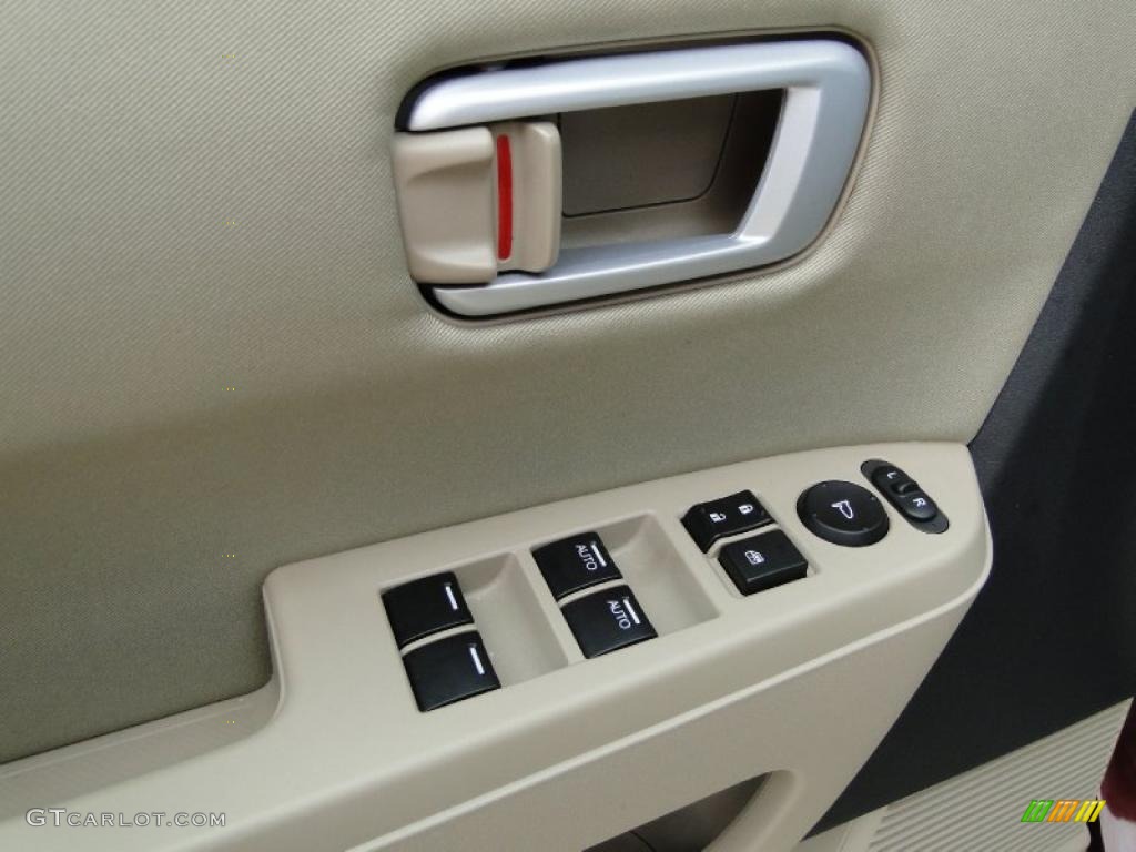 2010 Honda Pilot EX Controls Photo #47730510
