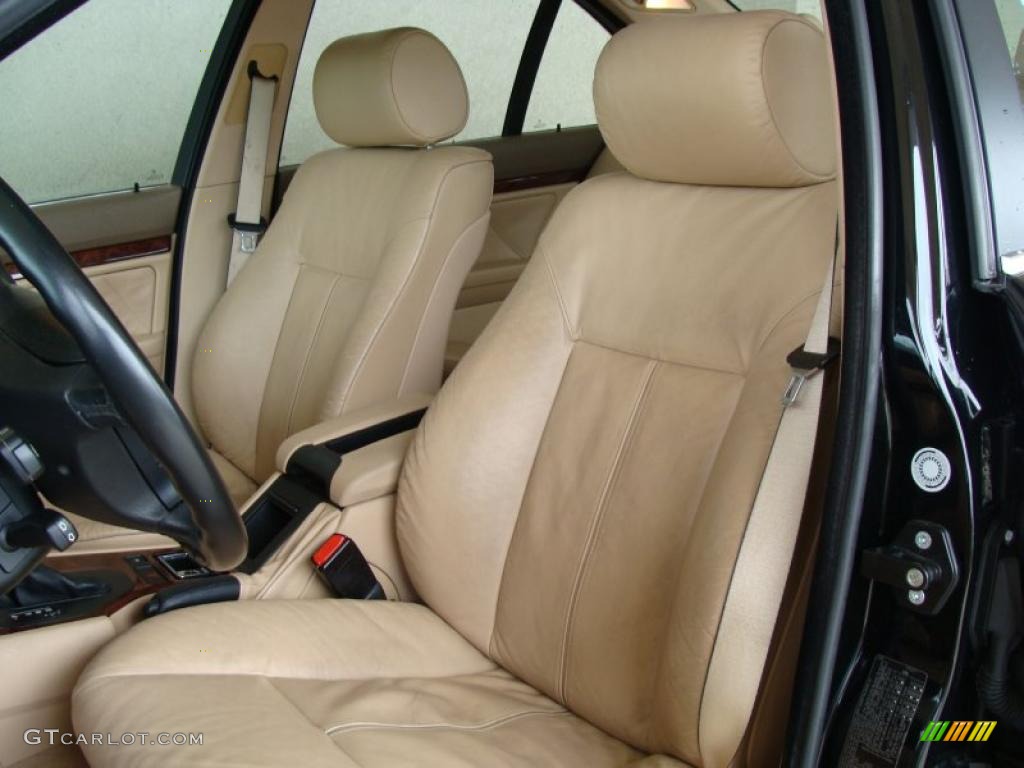 Sand Beige Interior 2001 BMW 5 Series 525i Sedan Photo #47732929