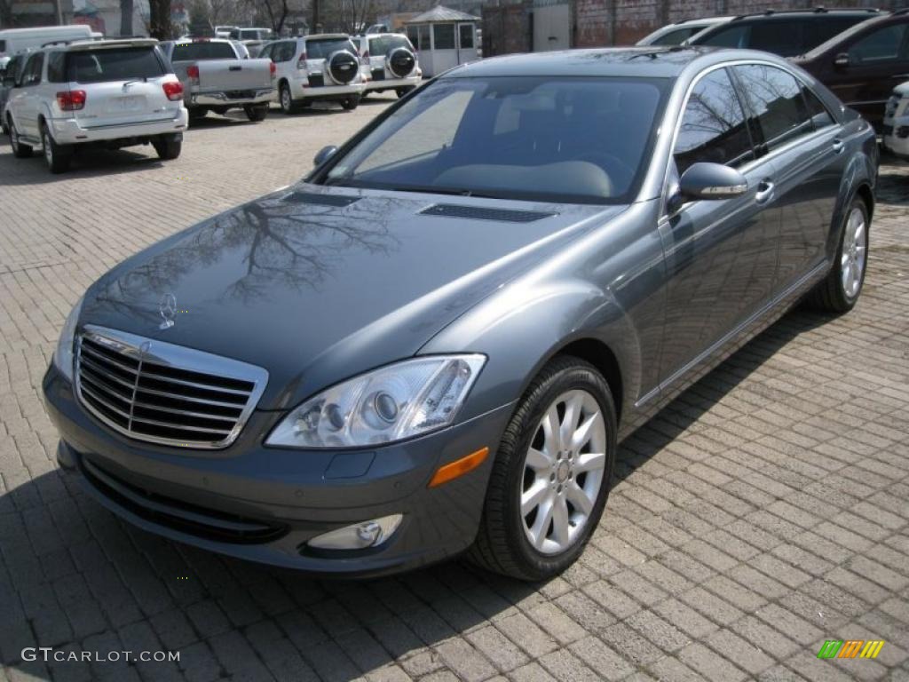 2007 S 550 Sedan - Flint Grey Metallic / Black photo #1