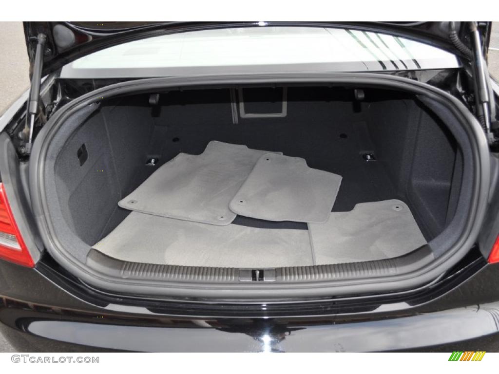 2008 Audi A6 4.2 quattro Sedan Trunk Photos