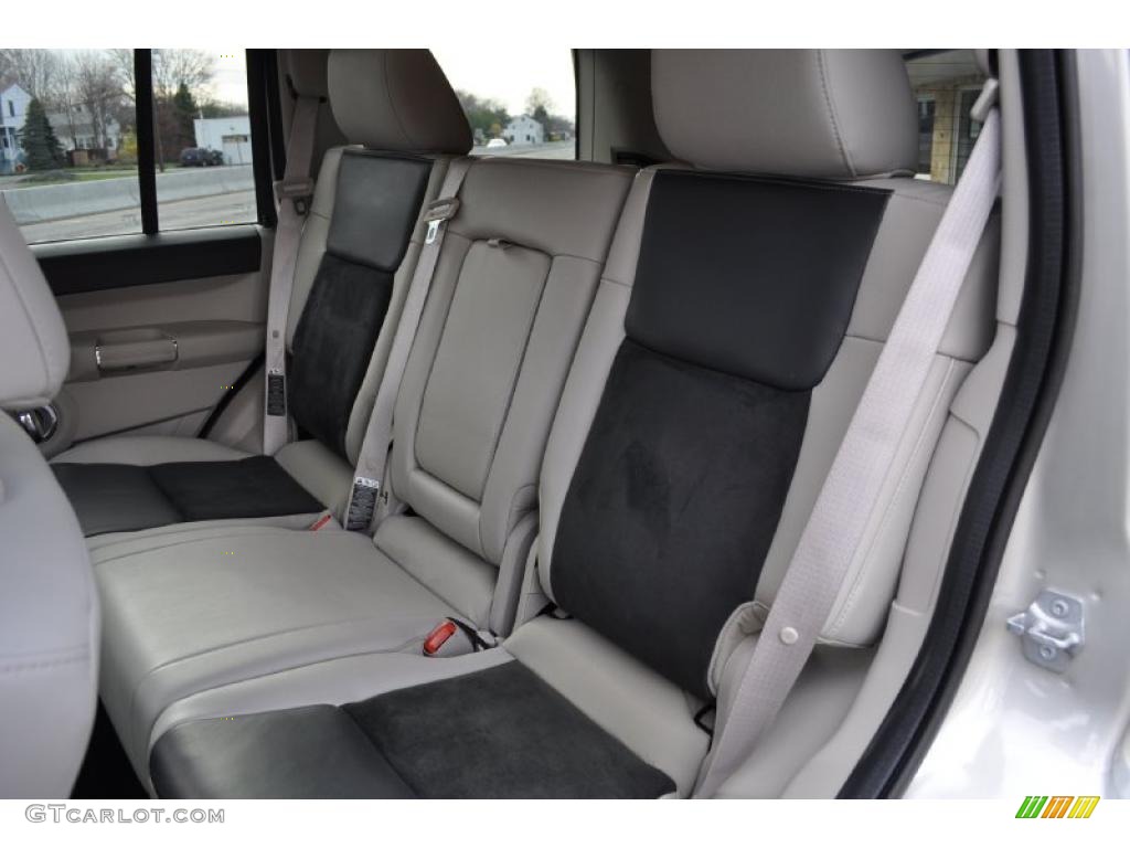 Dark Slate Gray/Light Graystone Interior 2009 Jeep Commander Overland 4x4 Photo #47735845