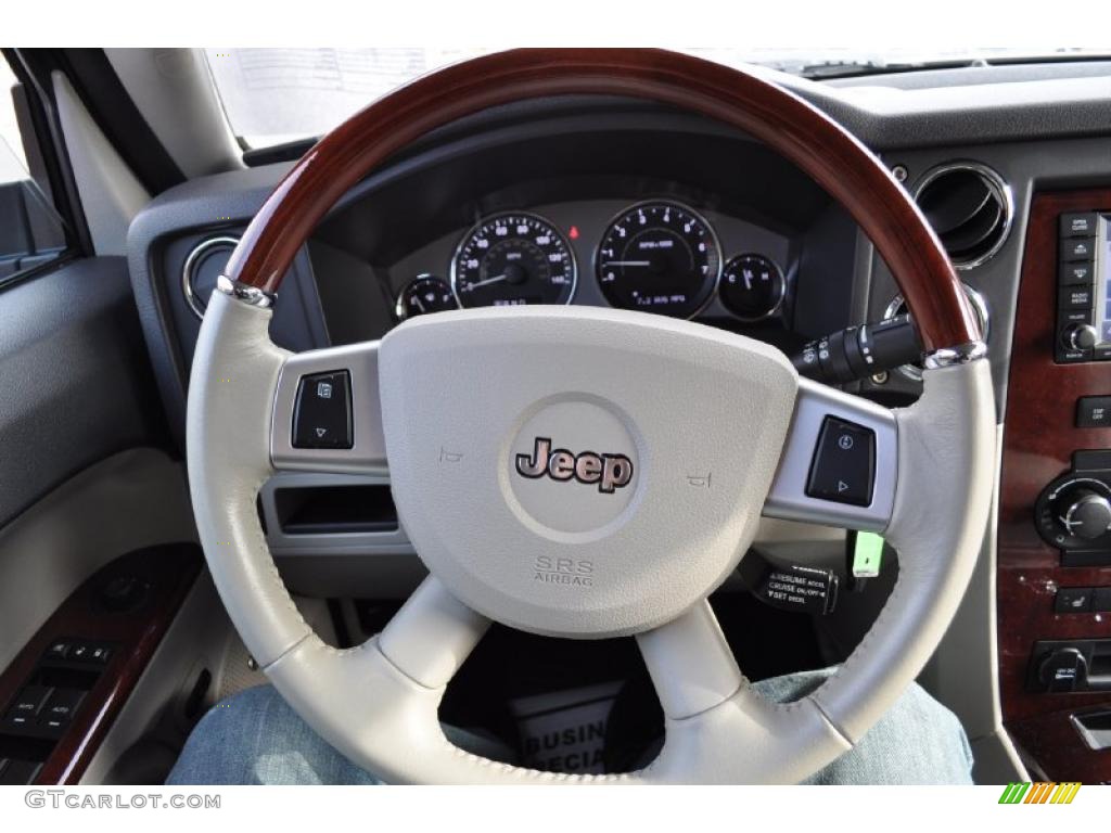 2009 Jeep Commander Overland 4x4 Dark Slate Gray/Light Graystone Steering Wheel Photo #47735884