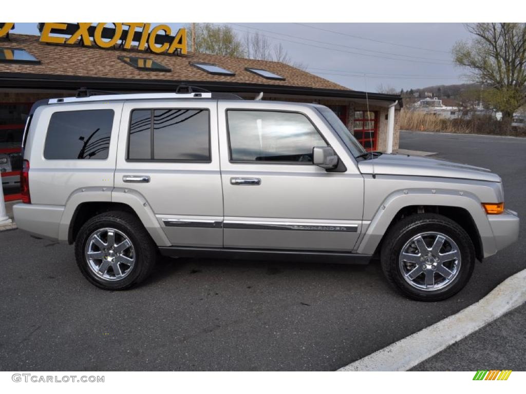 2009 Commander Overland 4x4 - Light Graystone Pearl Coat / Dark Slate Gray/Light Graystone photo #42