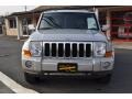 Light Graystone Pearl Coat - Commander Overland 4x4 Photo No. 44