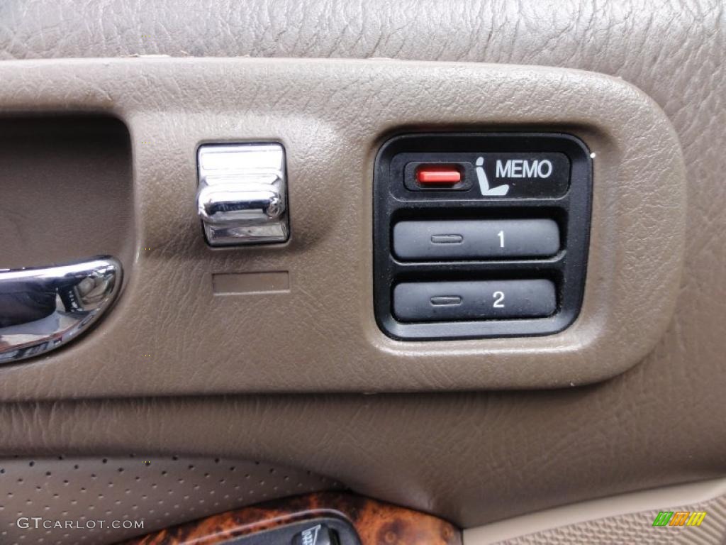 2001 Acura MDX Touring Controls Photo #47736331