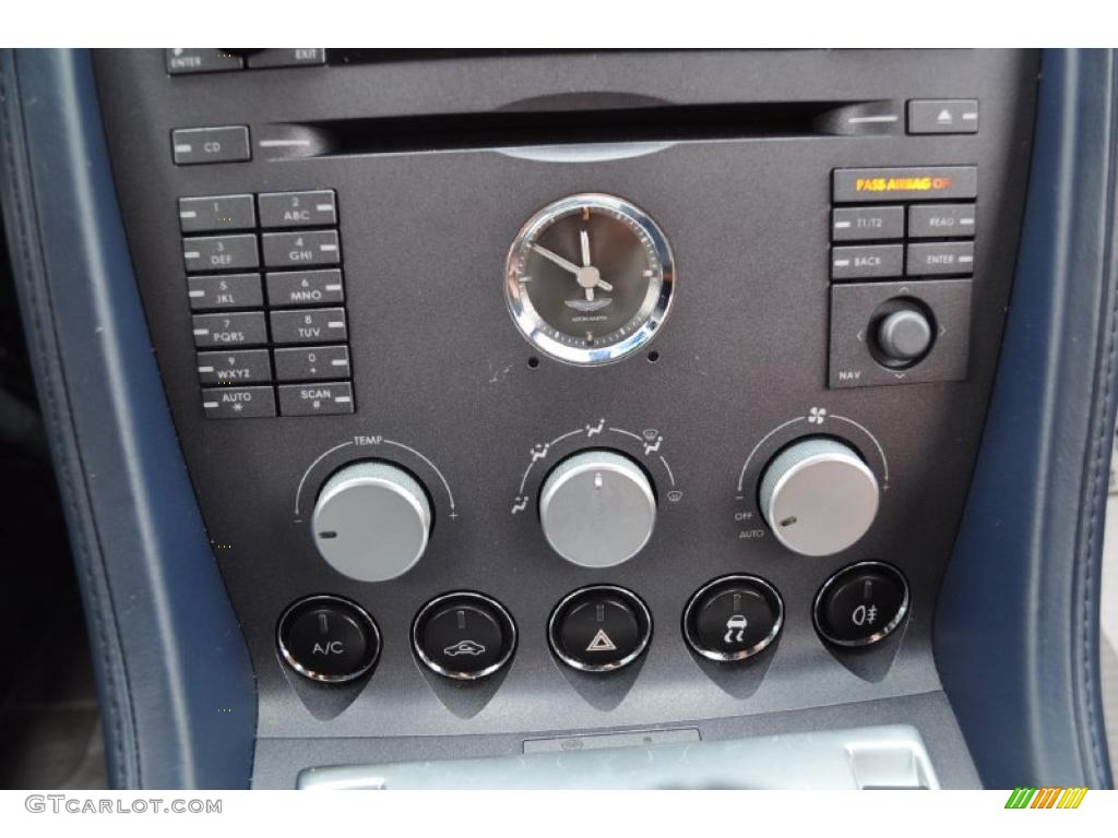 2007 Aston Martin V8 Vantage Coupe Controls Photo #47736529