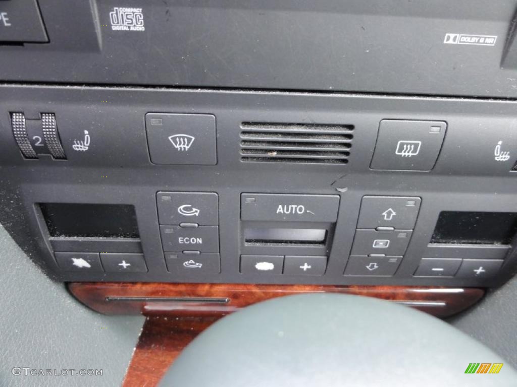 2002 Audi Allroad 2.7T quattro Controls Photo #47738860