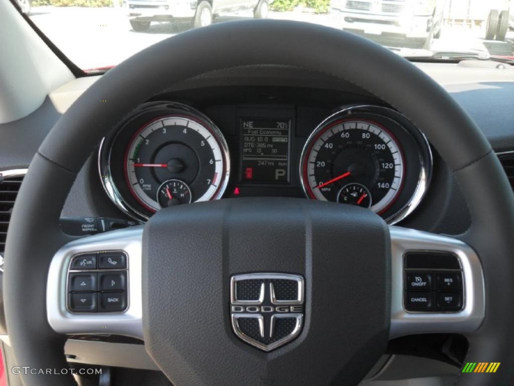 2011 Dodge Durango Crew Controls Photo #47738935