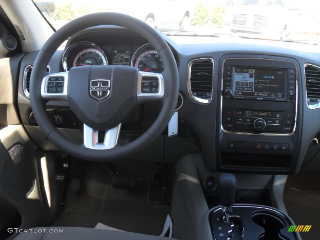 2011 Dodge Durango Crew Dark Graystone/Medium Graystone Dashboard Photo #47738986