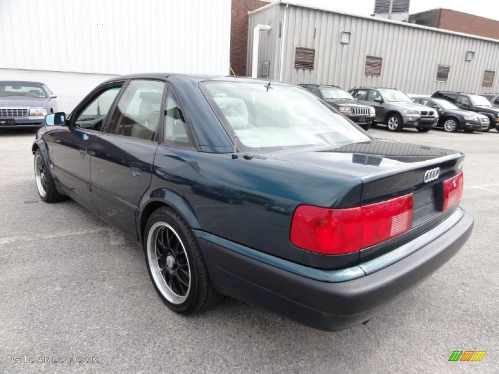 Emerald Green Pearl 1994 Audi S4 quattro Sedan Exterior Photo #47739181