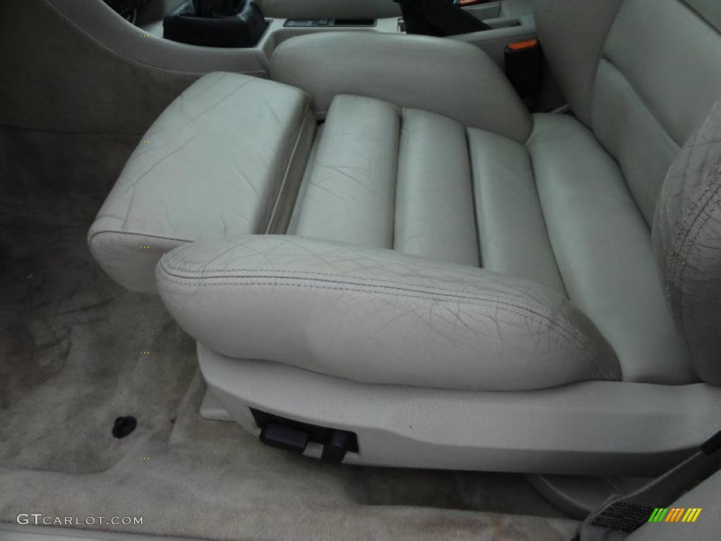 Ecru Interior 1994 Audi S4 quattro Sedan Photo #47739247