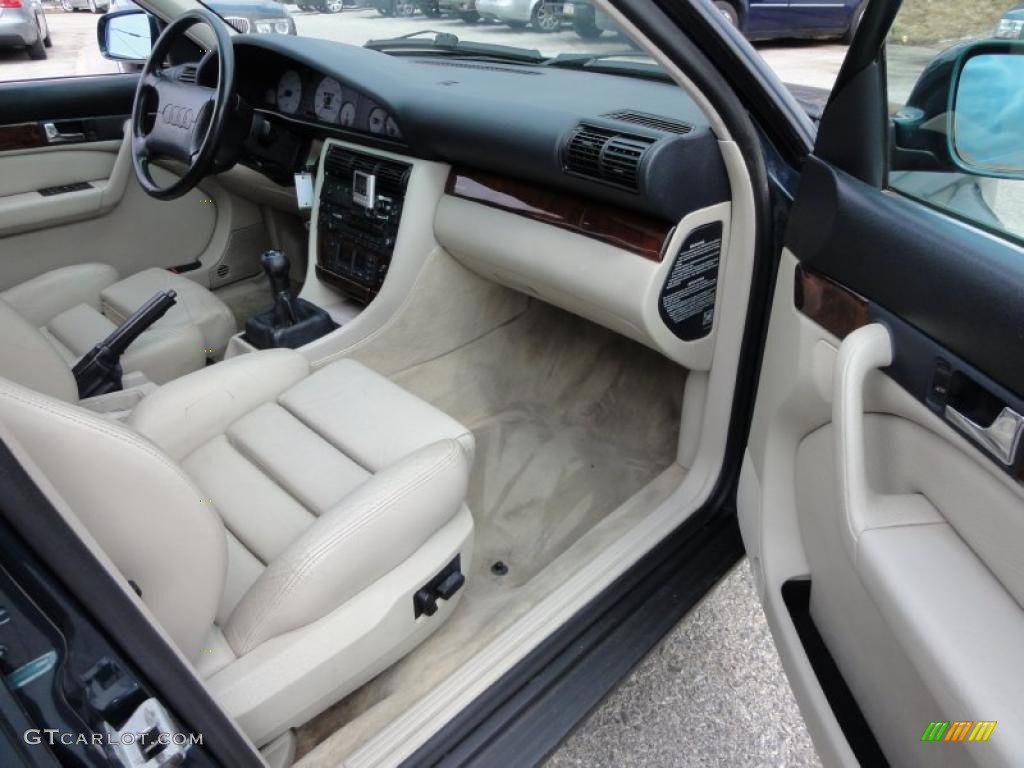 Ecru Interior 1994 Audi S4 quattro Sedan Photo #47739265