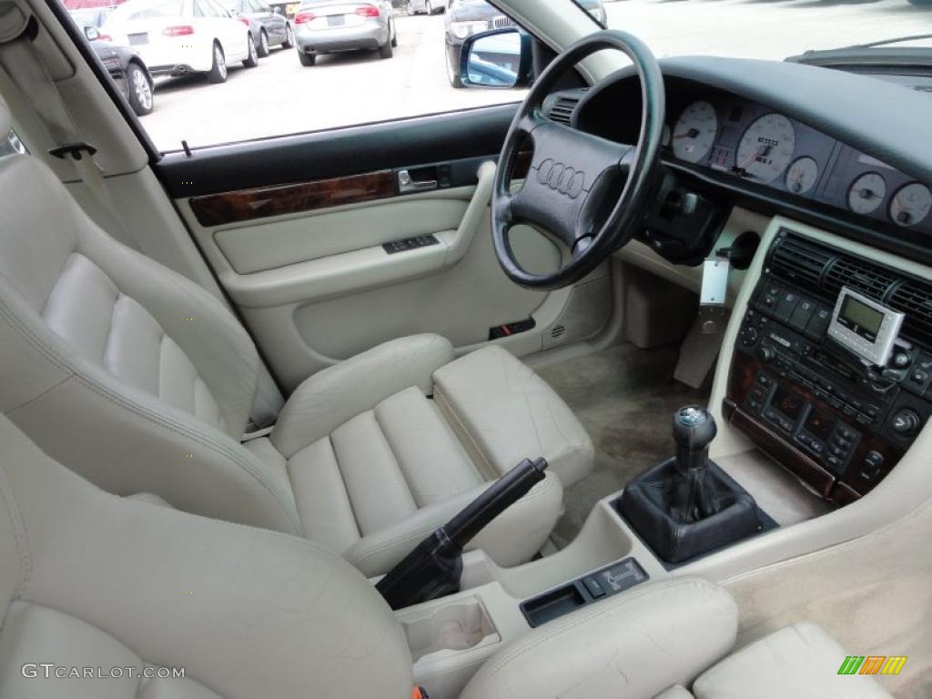 Ecru Interior 1994 Audi S4 quattro Sedan Photo #47739274