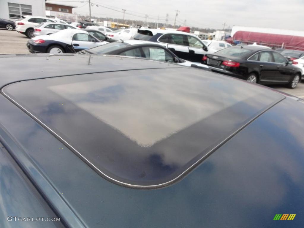 1994 Audi S4 quattro Sedan Sunroof Photos