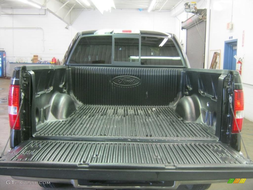 2006 F150 XLT SuperCrew 4x4 - Black / Medium/Dark Flint photo #6