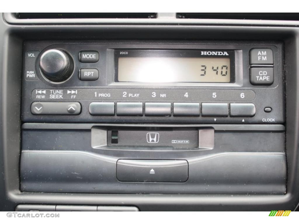 2000 Honda Civic LX Sedan Controls Photo #47741749