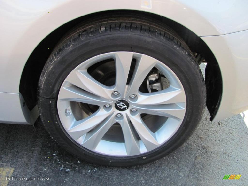 2010 Hyundai Genesis Coupe 2.0T Wheel Photo #47742115