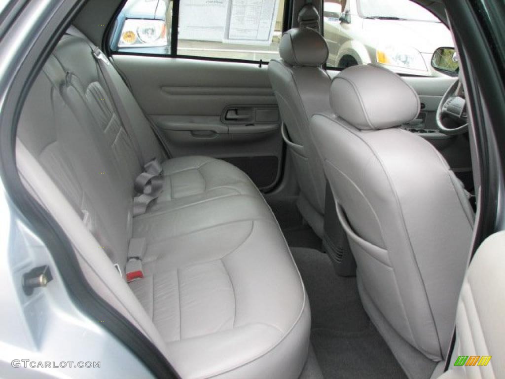 Light Graphite Interior 2002 Ford Crown Victoria LX Photo #47742487