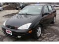 Pitch Black - Focus SE Sedan Photo No. 3