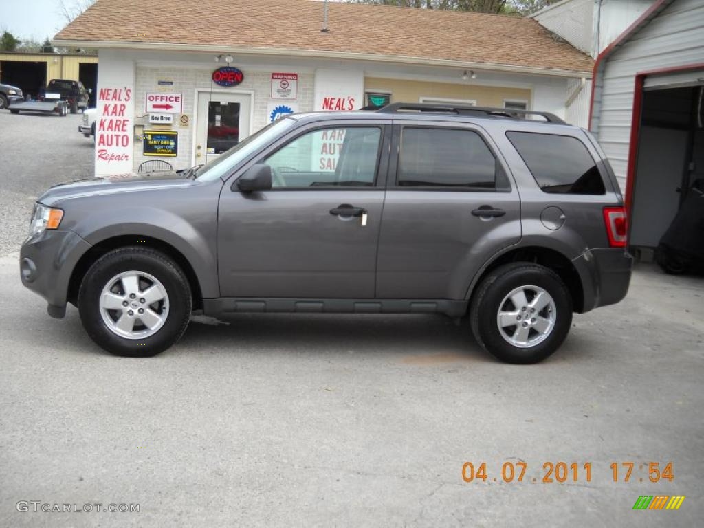 2009 Escape XLS - Sterling Grey Metallic / Stone photo #1